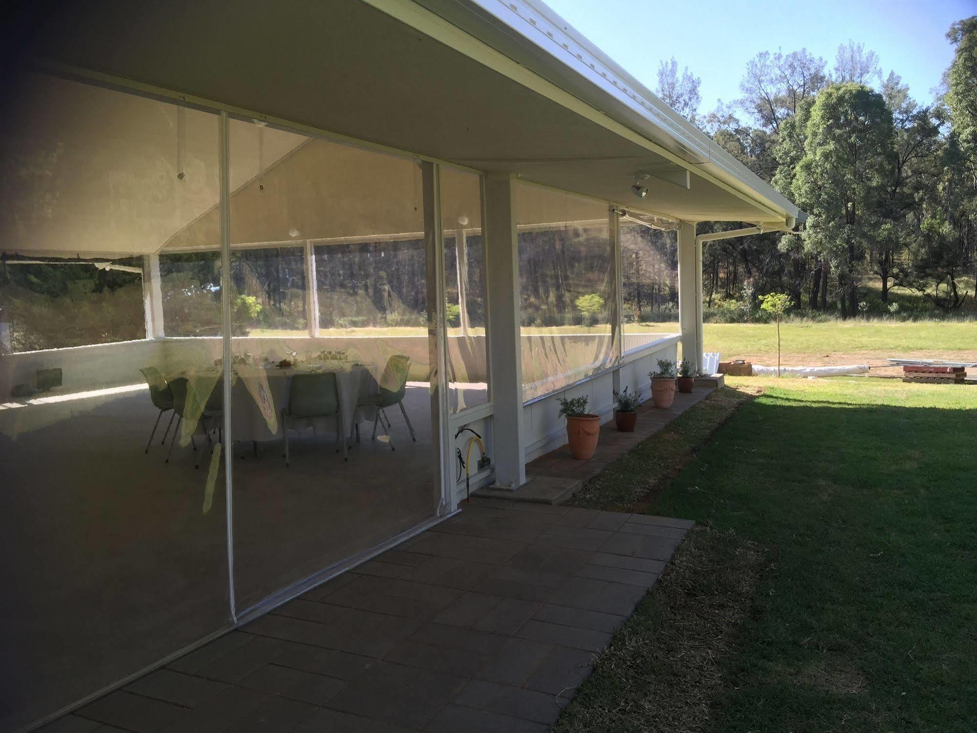 Warrumbungles Mountain Motel Coonabarabran Bagian luar foto