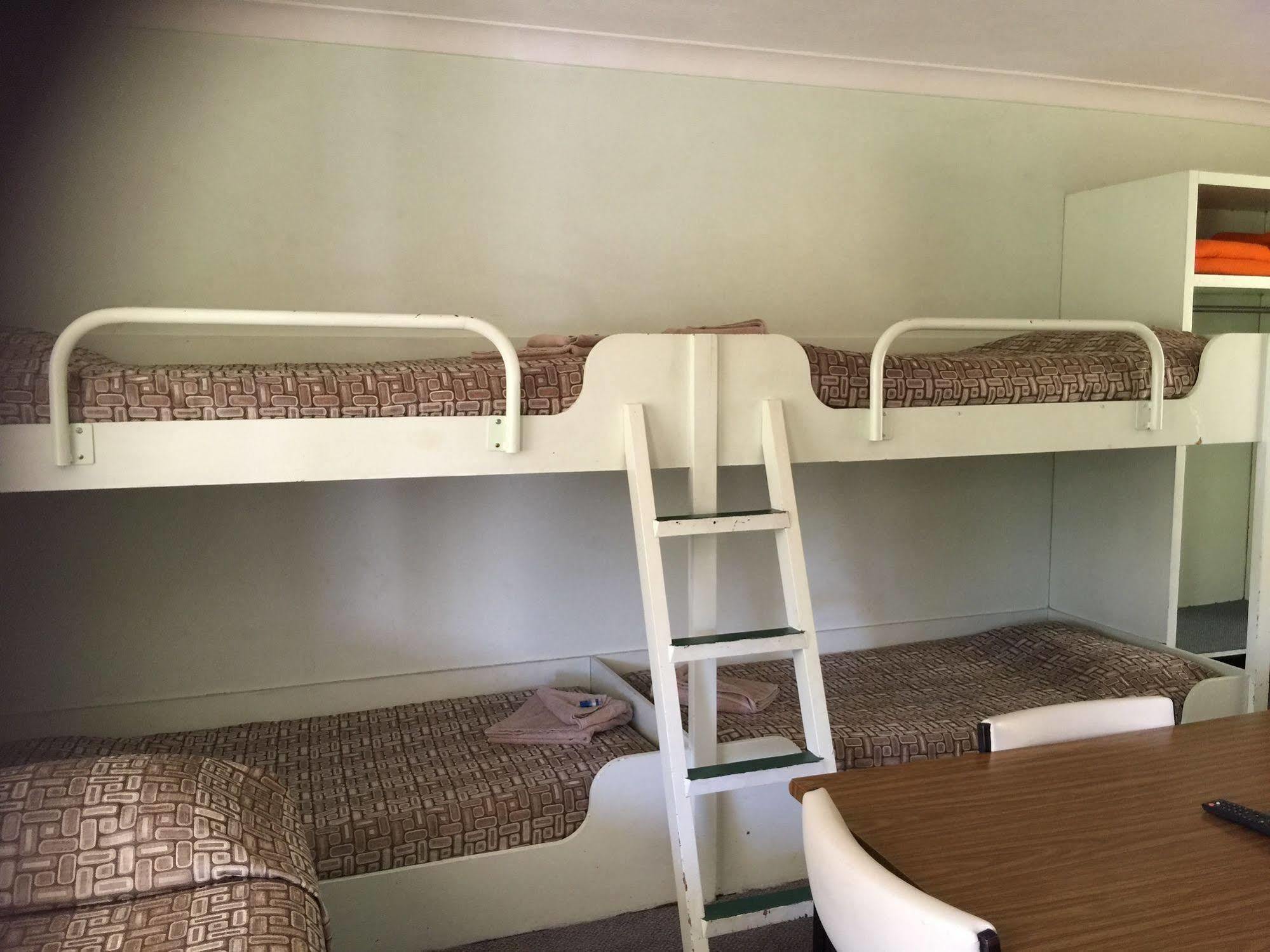 Warrumbungles Mountain Motel Coonabarabran Bagian luar foto